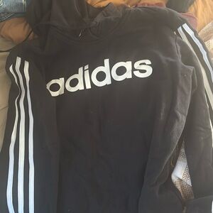 Lightly worn almost new adidas sweatshirt
